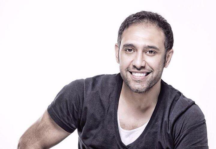 عمرو مصطفى ضيف «الراديو بيضحك» على الراديو 9090
